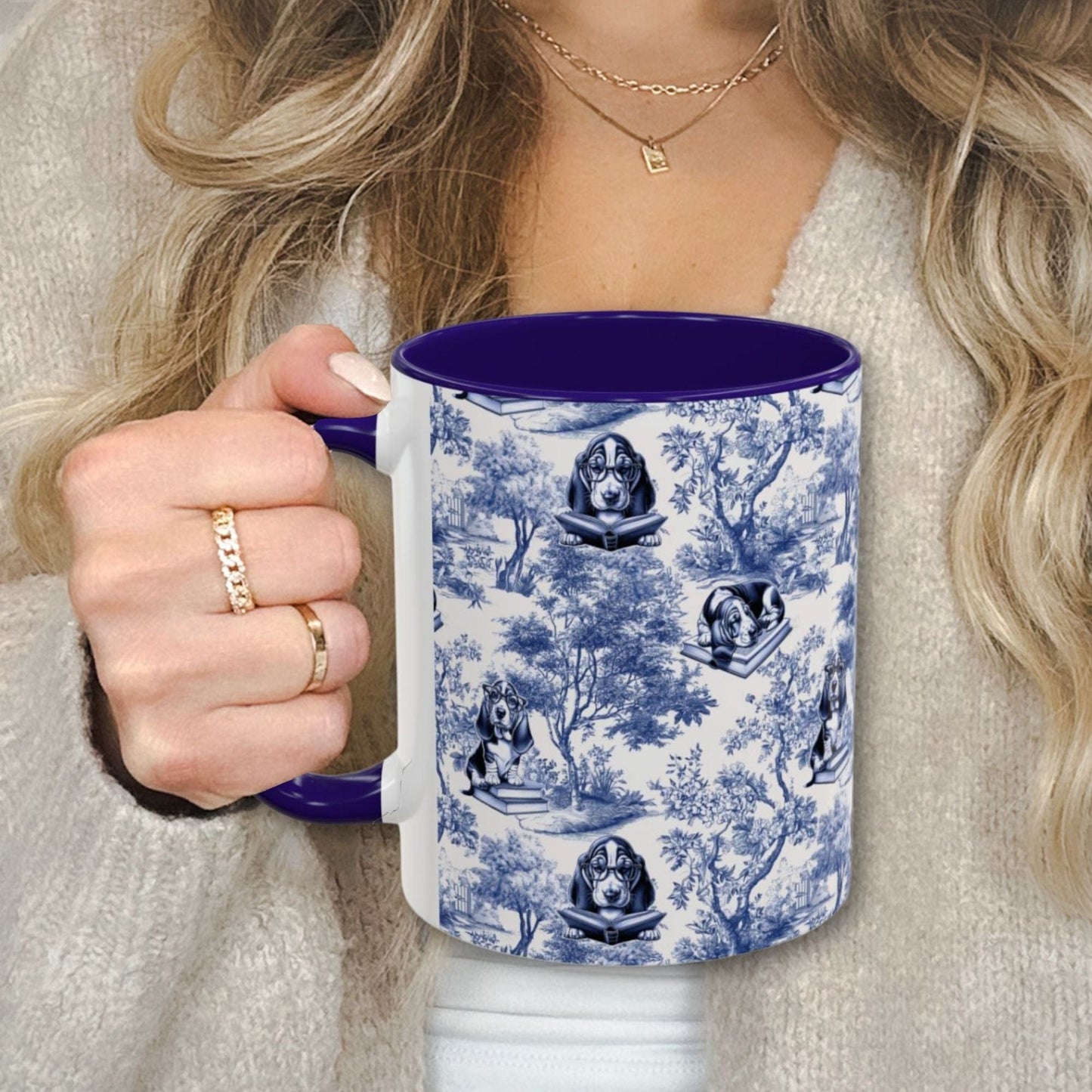 Basset Hound Toile Mug - Reading Books