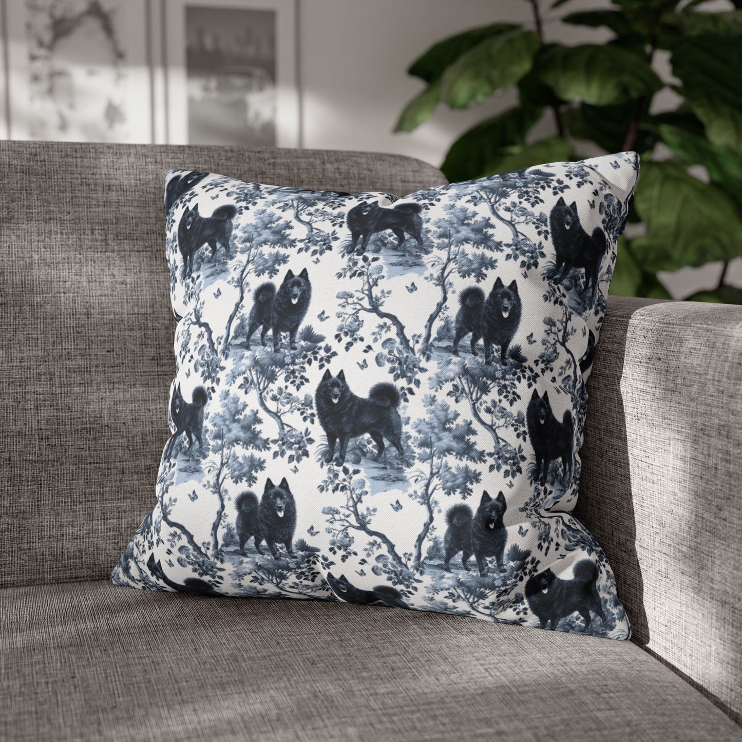 Schipperke with Tail Pillow Cover - Blue Toile Pattern