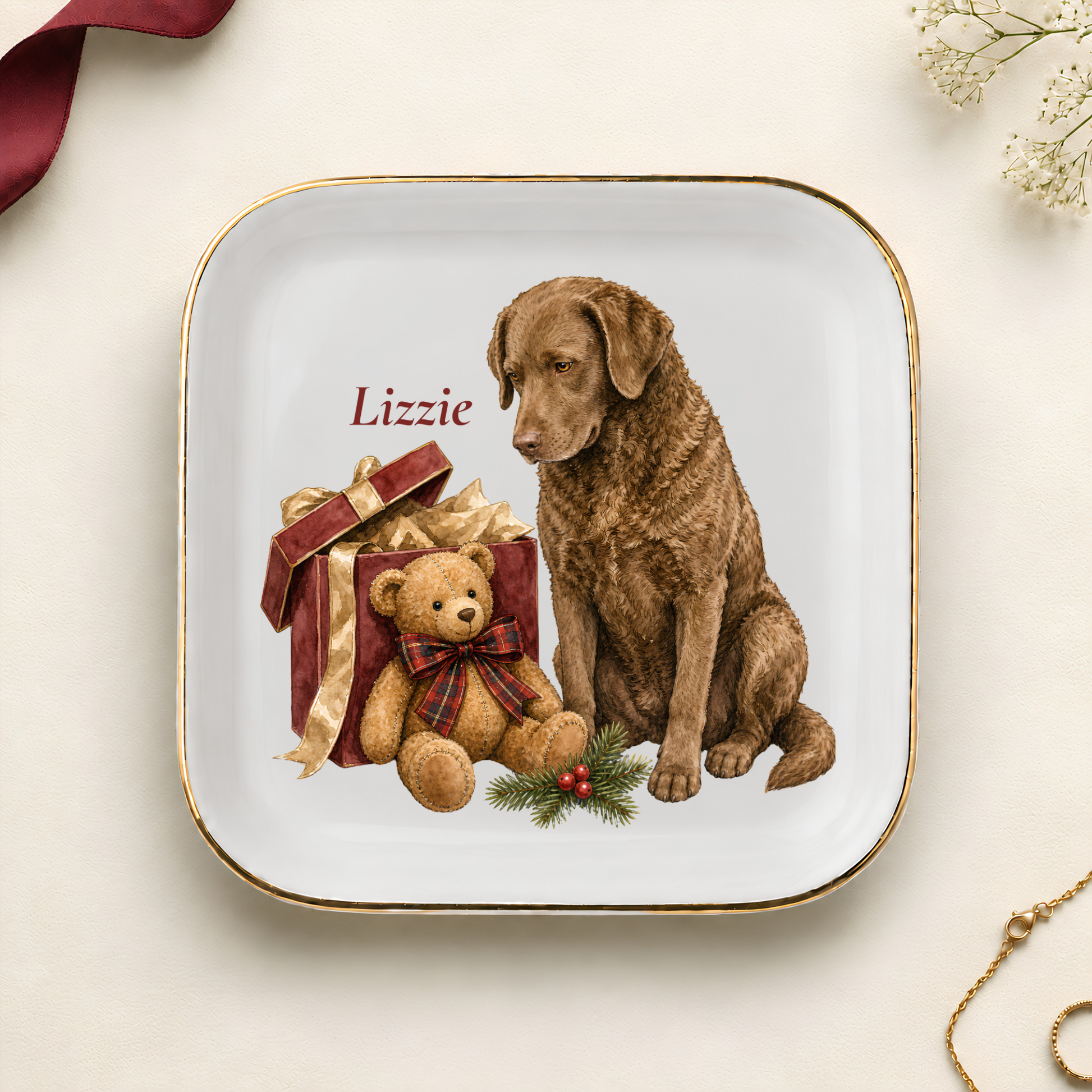 Personalized Chesapeake Bay Retriever Christmas jewelry dish with gold rim