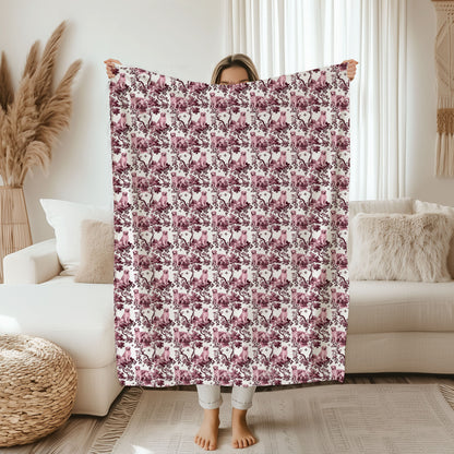 Golden Retriever Blanket - Red Toile Pattern
