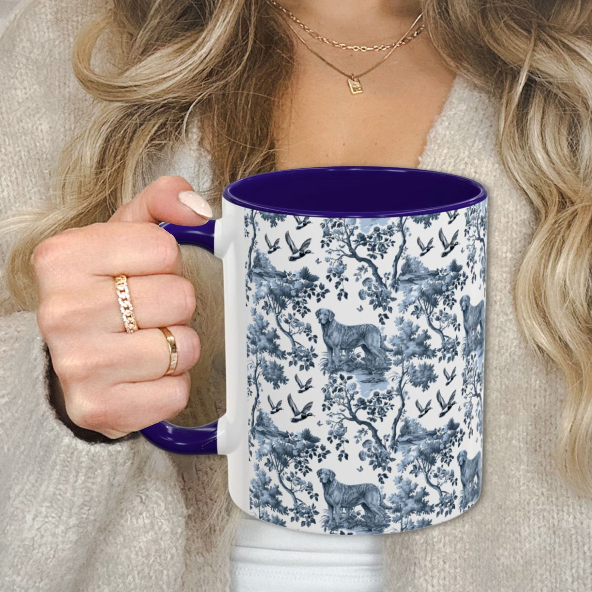 Chesapeake Bay Retriever petite garden toile deux 11 oz ceramic mug, left view