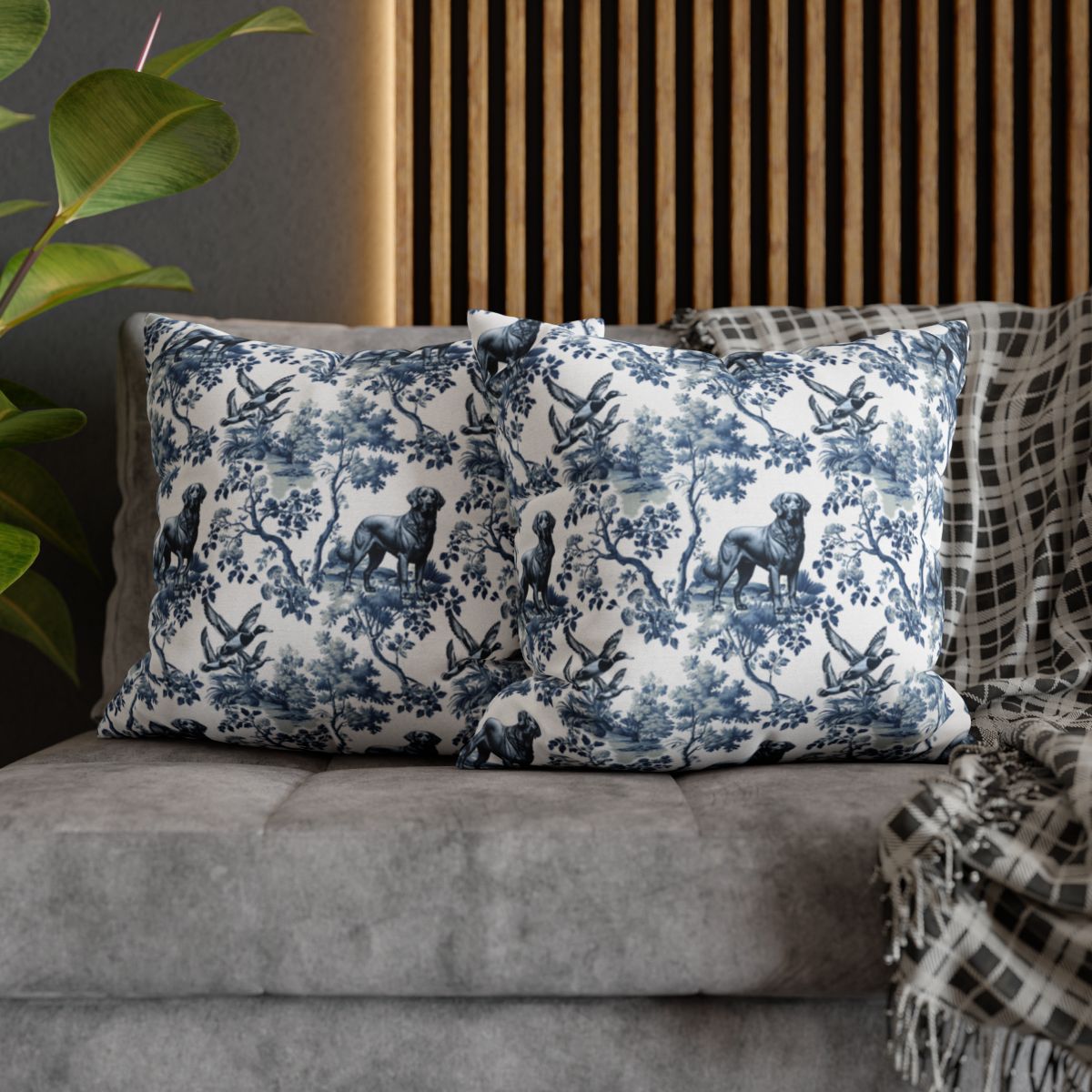 Chesapeake Bay Retriever Pillow Cover - Toile